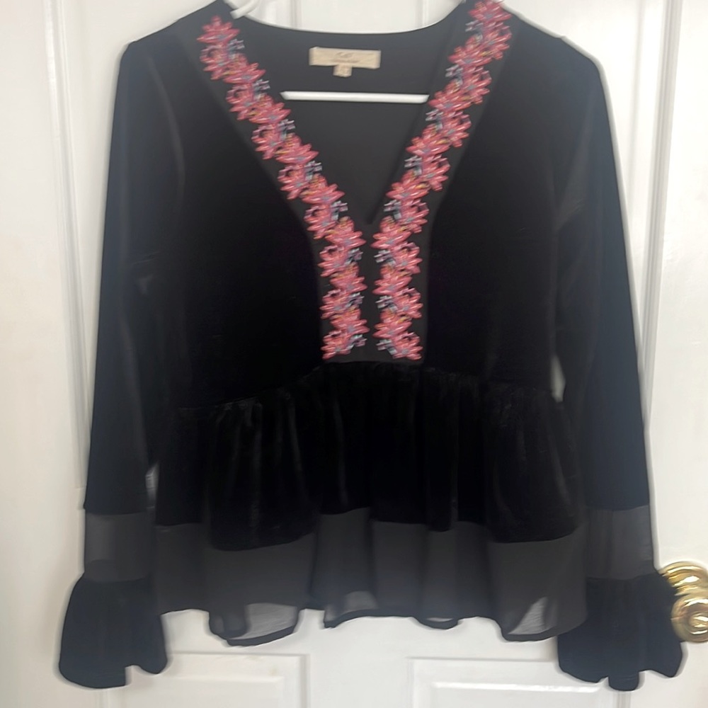 Chelsea & Violet black Velour Long Sleeved Top